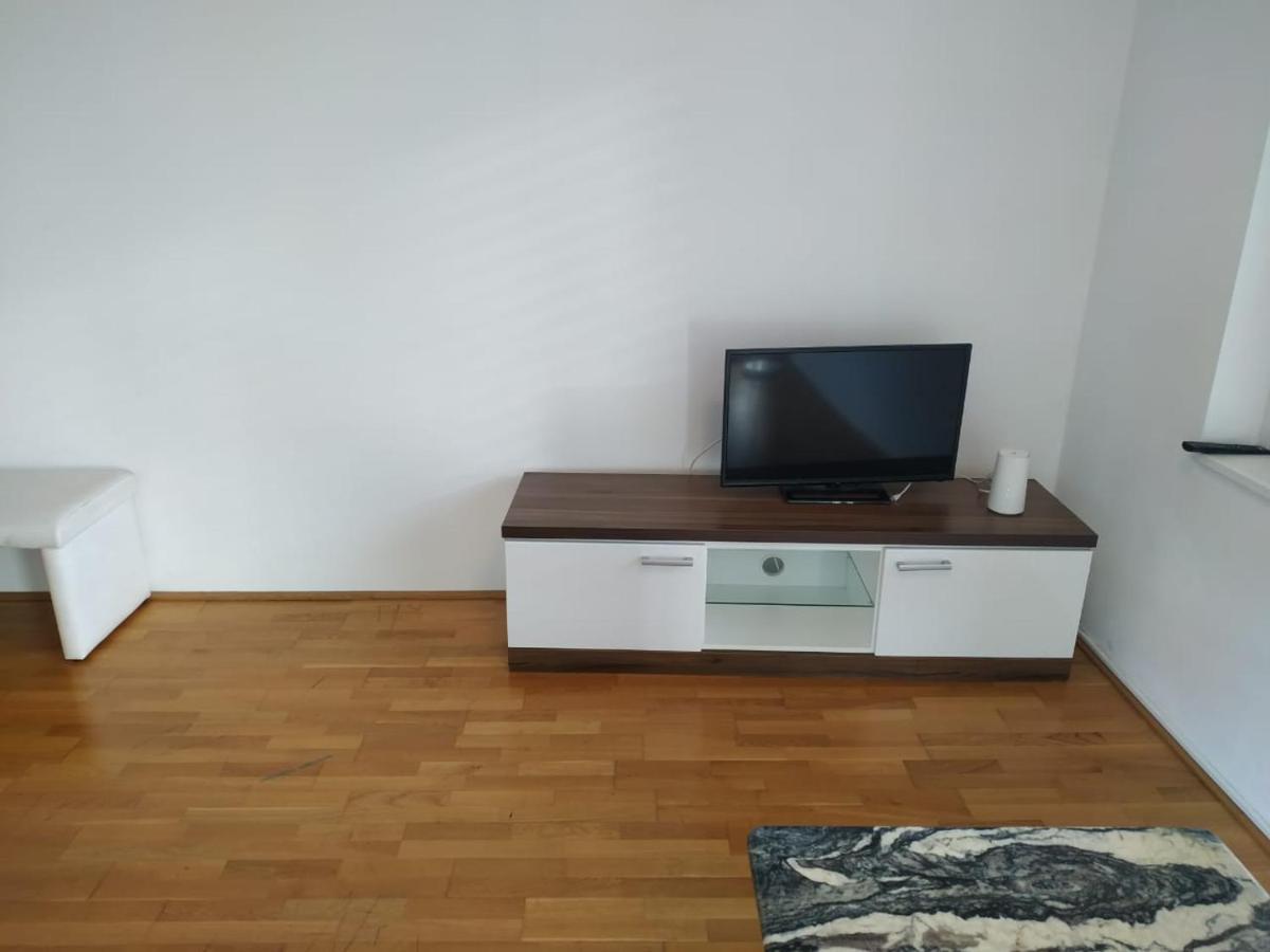 Linz Donau Ufer Stadt Mitte Экстерьер фото